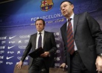 President of FC Barcelona Sandro Rosell  resigns for Neymar case: Bartomeu is president up to 2016